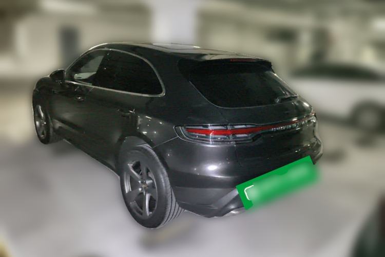 Used Porsche Macan 2025 Macan 2.0T Dream-Chasing Edition Rear Left 45 Deg