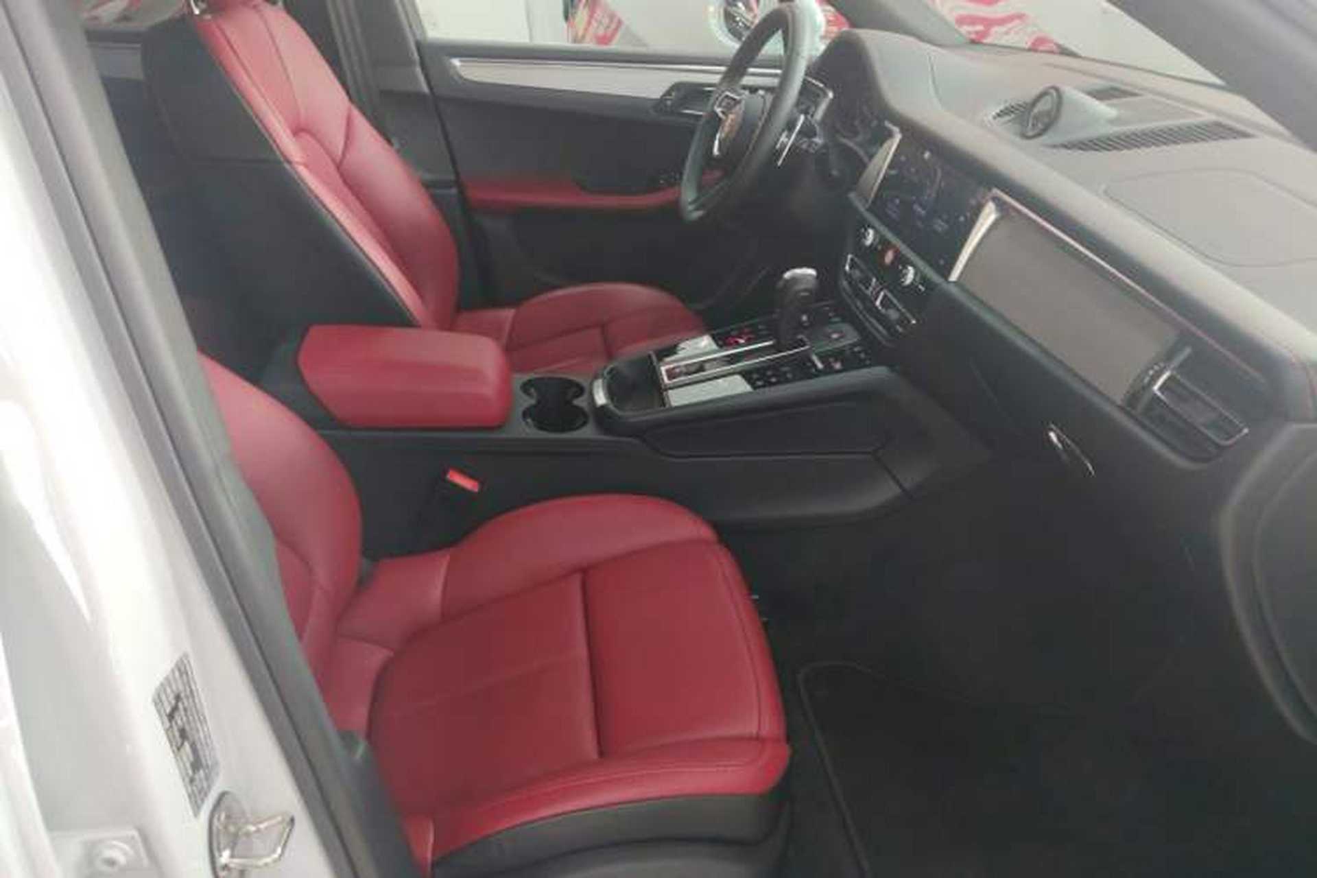 Used Porsche Macan 2025 Macan 2.0T Dream-Chasing Edition Right Front Seat