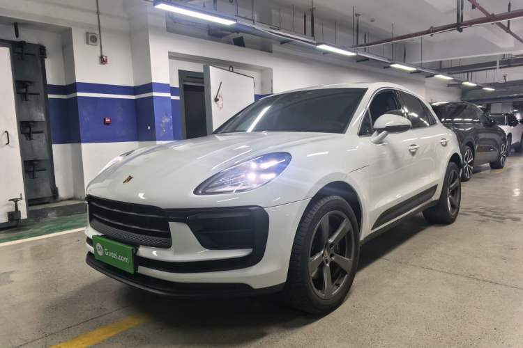 Porsche Macan 2025 Macan 2.0T Dream-Chasing Edition usata Guazi used car, China used car export, Used car for sale, Used  cars, Cheapest cars for sale