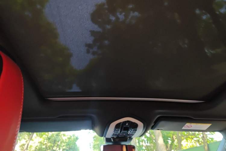 Used Porsche Macan 2026 Macan 2.0T Dream Edition Headliner