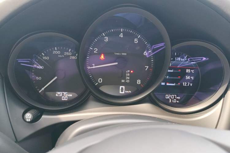Used Porsche Macan 2026 Macan 2.0T Instrument Cluster