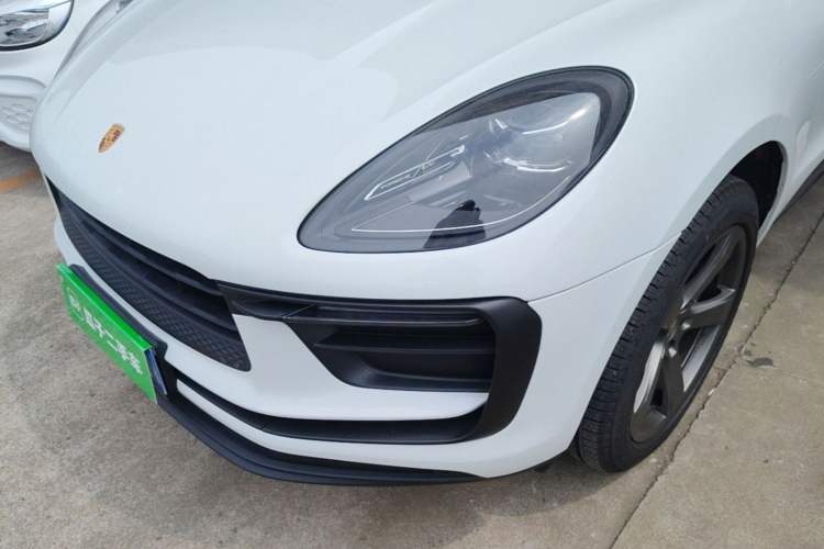 Used Porsche Macan 2026 Macan 2.0T Left Front Headlight