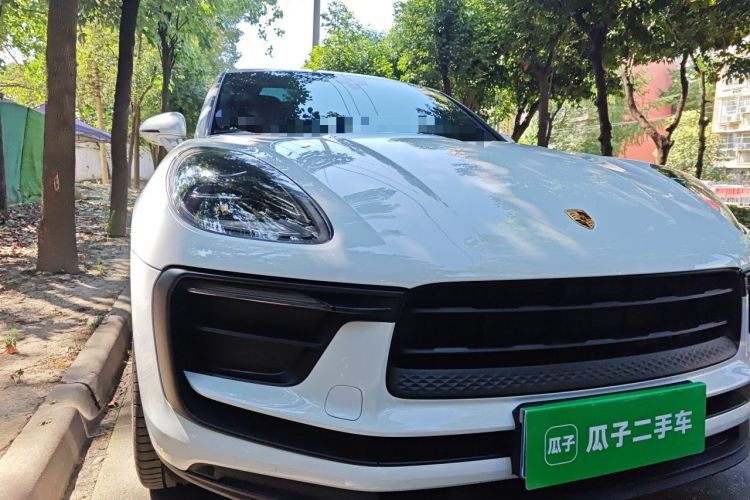 Used Porsche Macan 2026 Macan 2.0T Dream Edition Right Front Headlight