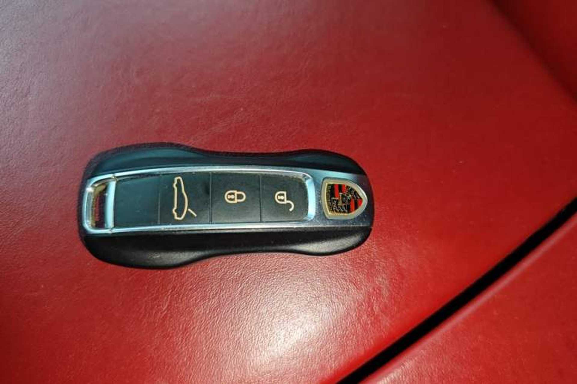 Used Porsche Panamera 2017 Panamera 3.0T Interior 1