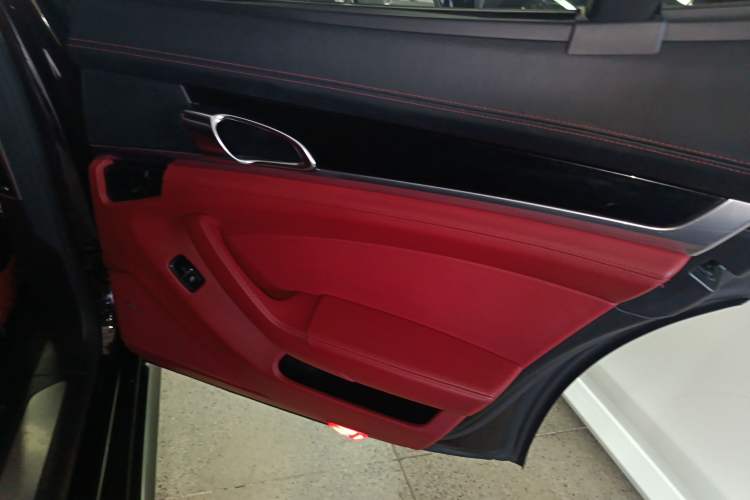 Used Porsche Panamera 2016 Panamera Edition 3.0T Interior 6
