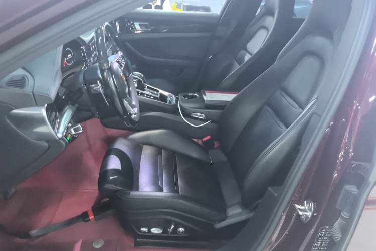 Used Porsche Panamera 2017 Panamera 3.0T Left Front Seat