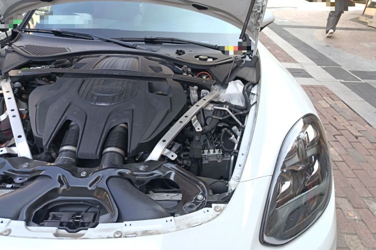 Used Porsche Panamera 2022 Panamera Executive Long Wheelbase 2.9T Engine Bay Left