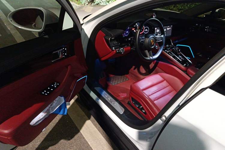 Used Porsche Panamera 2021 Panamera 2.9T Interior 3