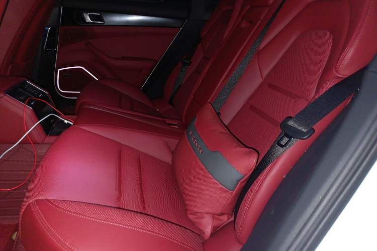 Used Porsche Panamera 2021 Panamera 2.9T Interior 4