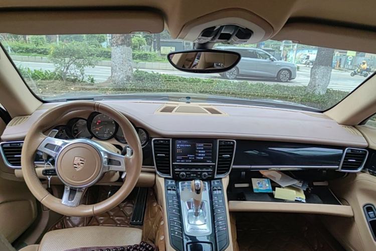 Used Porsche Panamera 2010 Panamera 3.6L Center Console