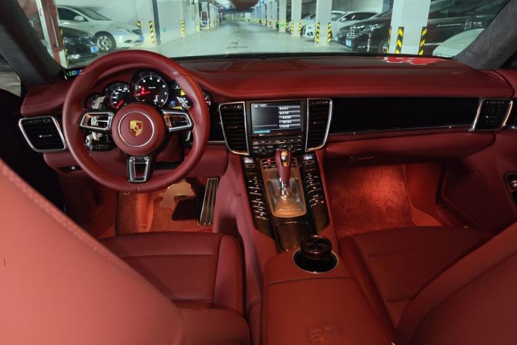 Used Porsche Panamera 2010 Panamera 3.6L Center Console