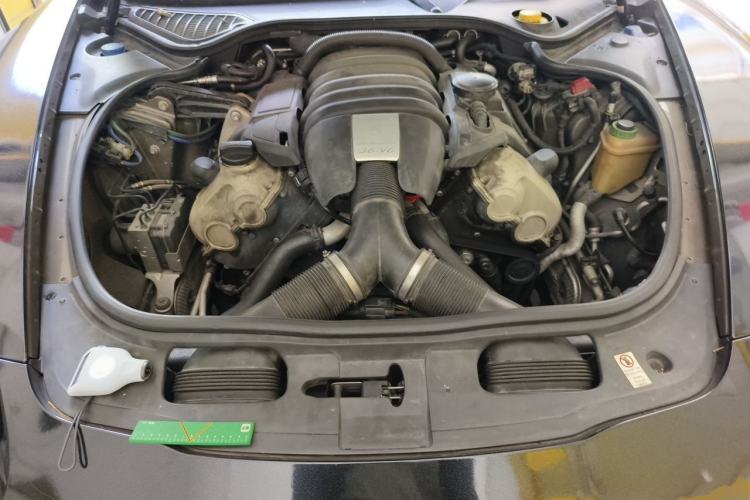 Used Porsche Panamera 2010 Panamera 4 3.6L Engine Bay
