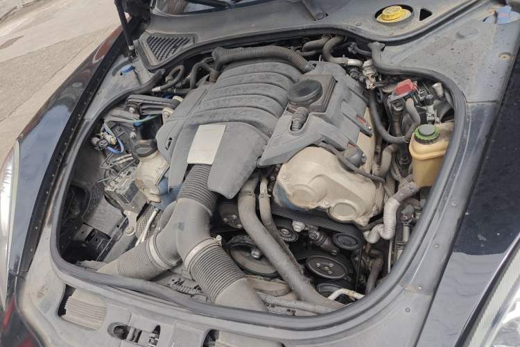 Used Porsche Panamera 2010 Panamera 3.6L Engine Bay Left