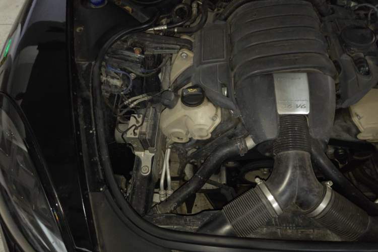 Used Porsche Panamera 2010 Panamera 3.6L Engine Bay Right