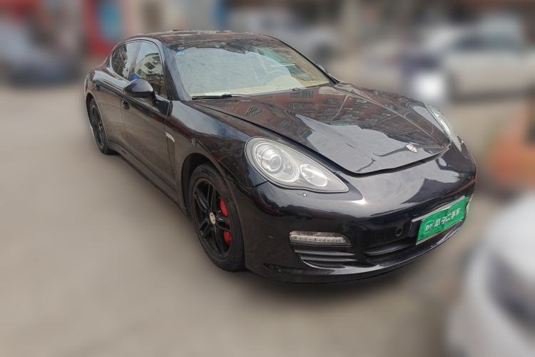 Used Porsche Panamera 2010 Panamera 3.6L Front Right 45 Deg