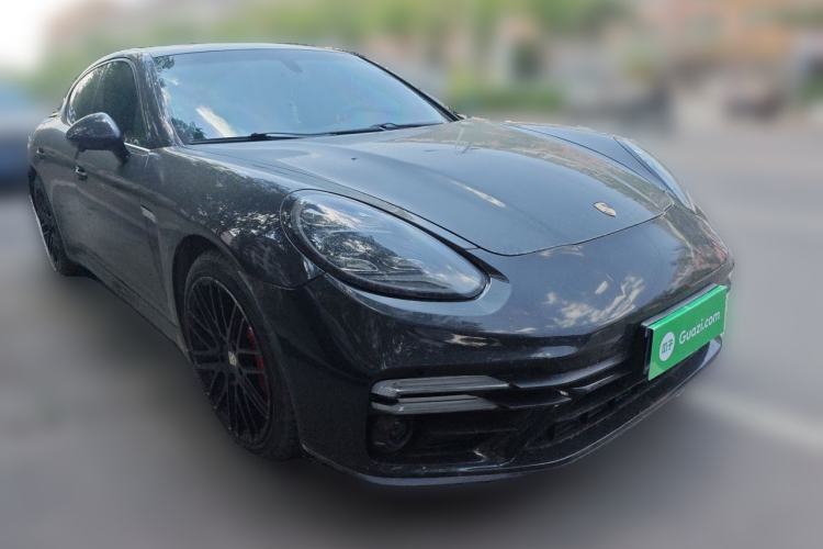 Used Porsche Panamera 2010 Panamera 3.6L Front Right 45 Deg