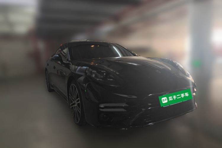 Used Porsche Panamera 2010 Panamera 3.6L Front Right 45 Deg