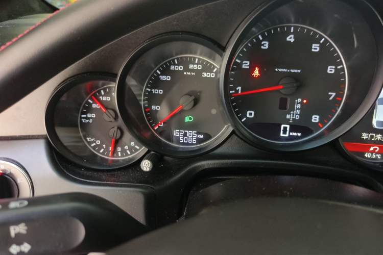 Used Porsche Panamera 2010 Panamera 4 3.6L Odometer Close Up