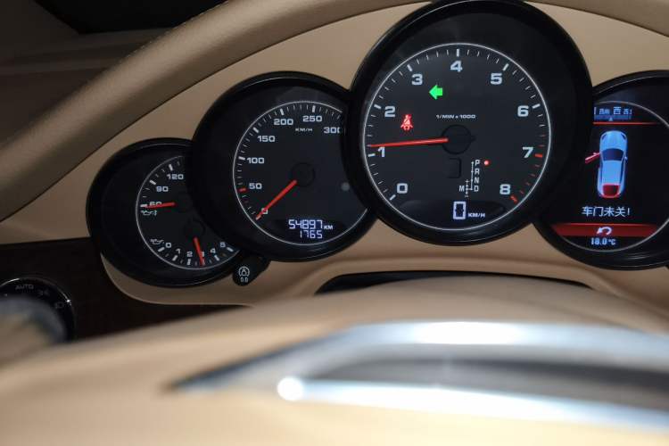 Used Porsche Panamera 2010 Panamera 3.6L Odometer Close Up