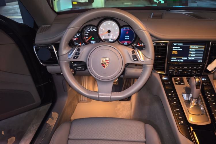 Used Porsche Panamera 2010 Panamera S 4.8L Steering Wheel