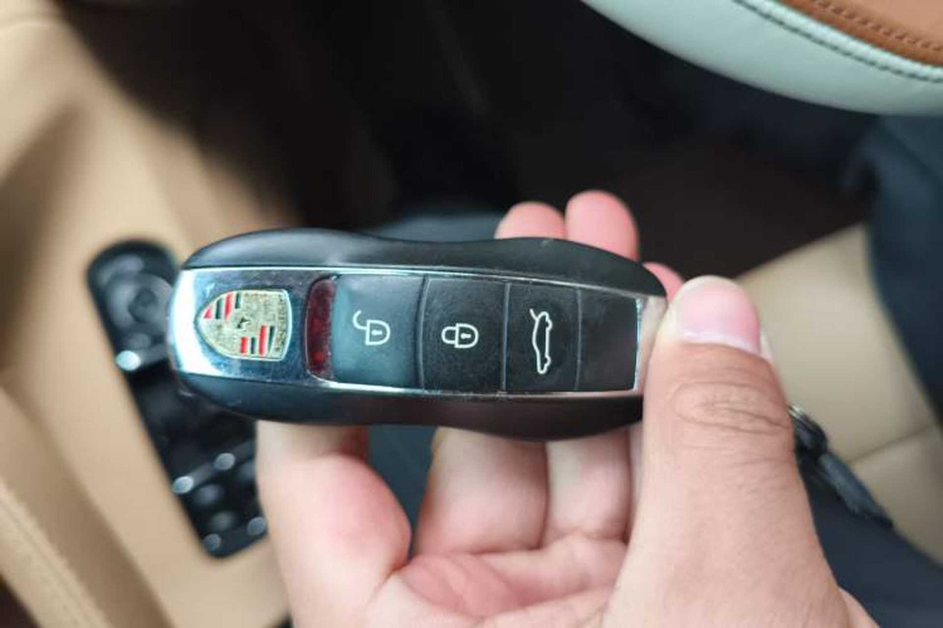 Used Porsche Panamera 2010 Panamera 3.6L Vehicle Key