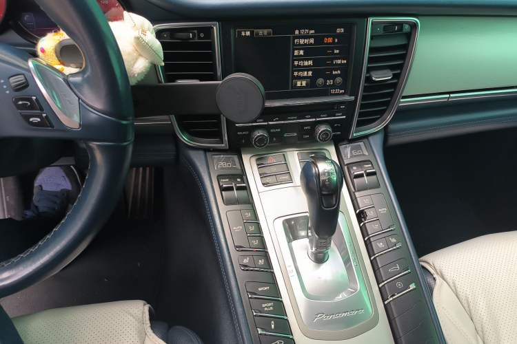 Used Porsche Panamera 2010 Panamera 3.6L Audio And AC Panel
