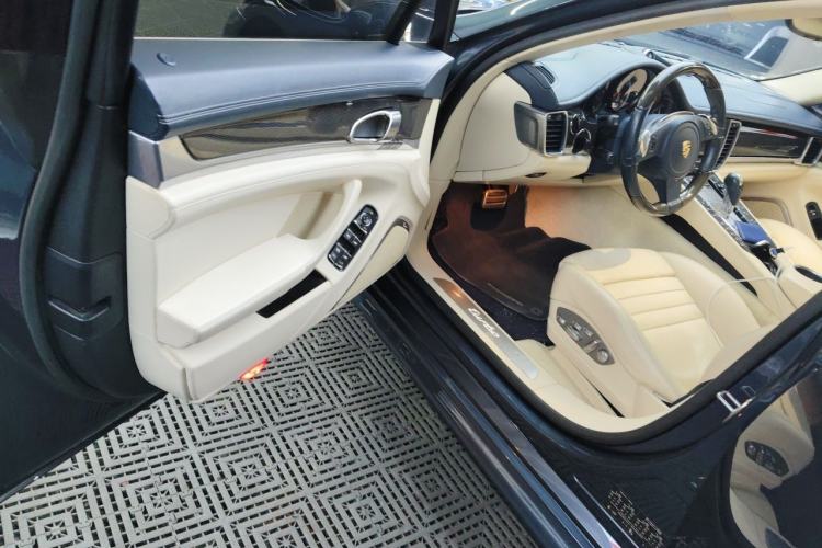 Used Porsche Panamera 2010 Panamera Turbo 4.8T Driver Seat
