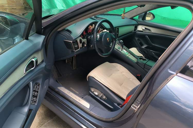 Used Porsche Panamera 2010 Panamera 3.6L Driver Seat