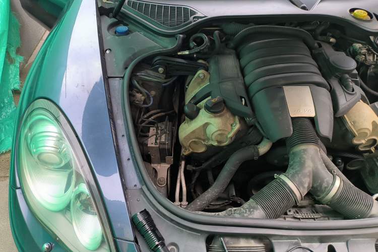 Used Porsche Panamera 2010 Panamera 3.6L Engine Bay Right
