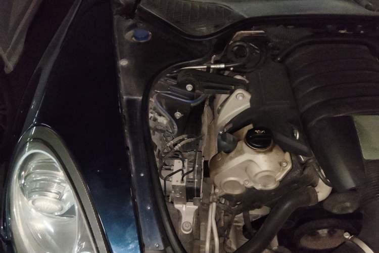 Used Porsche Panamera 2010 Panamera 4 3.6L Engine Bay Right