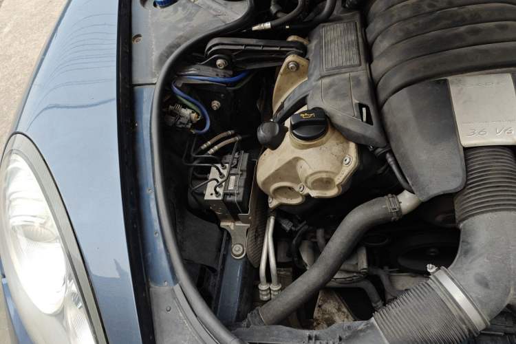 Used Porsche Panamera 2010 Panamera 4 3.6L Engine Bay Right