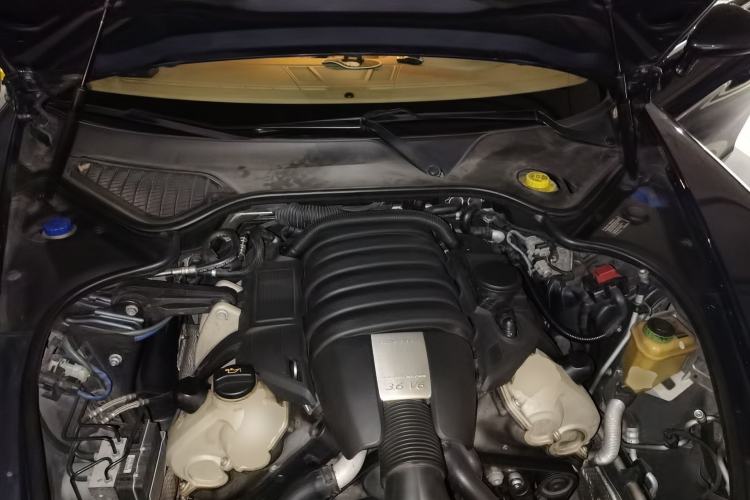 Used Porsche Panamera 2010 Panamera 3.6L Engine Bay