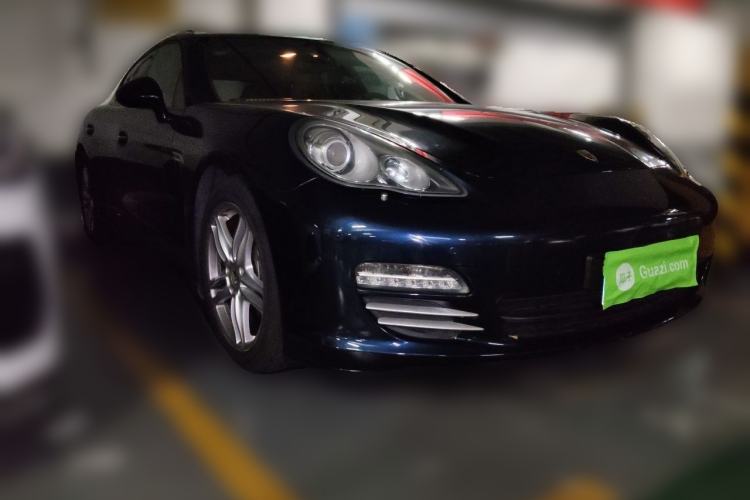 Used Porsche Panamera 2010 Panamera 4 3.6L Front Right 45 Deg