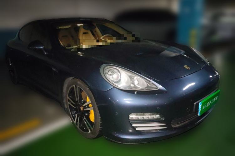 Used Porsche Panamera 2010 Panamera 3.6L Front Right 45 Deg