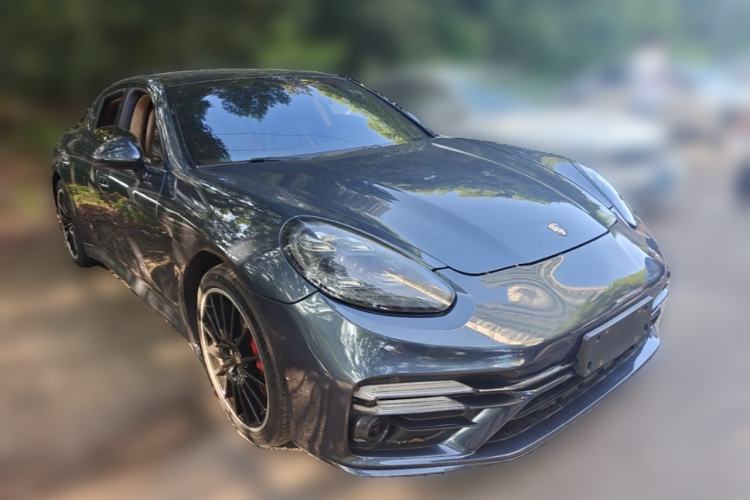Used Porsche Panamera 2010 Panamera 4S 4.8L Front Right 45 Deg