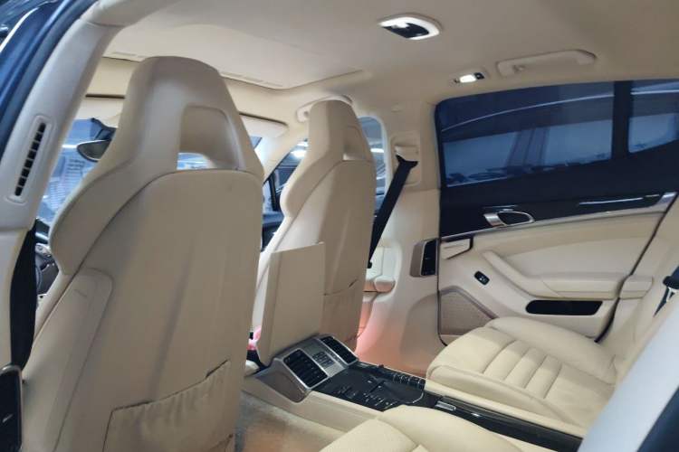 Used Porsche Panamera 2010 Panamera Turbo 4.8T Headliner