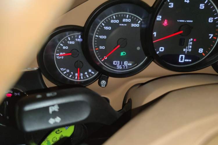 Used Porsche Panamera 2010 Panamera 3.6L Odometer Close Up