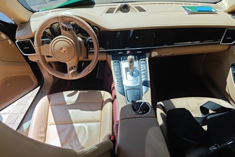 Used Porsche Panamera 2010 Panamera 3.6L Center Console