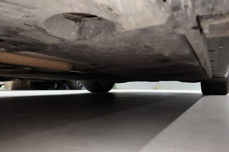 Used Porsche Panamera  Chassis Front Left