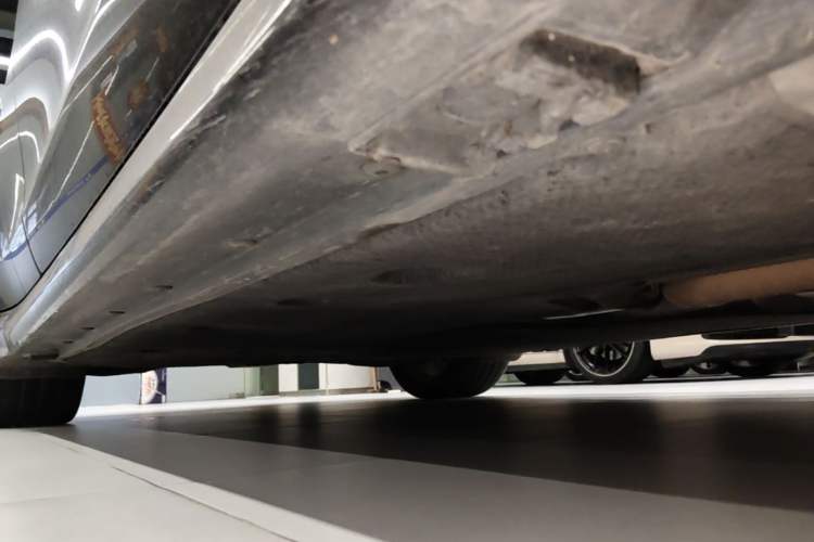 Used Porsche Panamera  Chassis Front Right