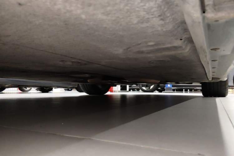 Used Porsche Panamera  Chassis Rear Right