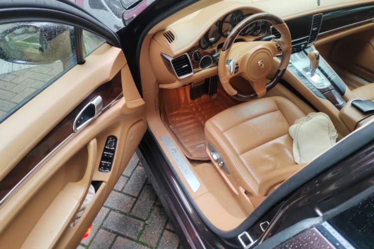Used Porsche Panamera 2010 Panamera 3.6L Driver Seat