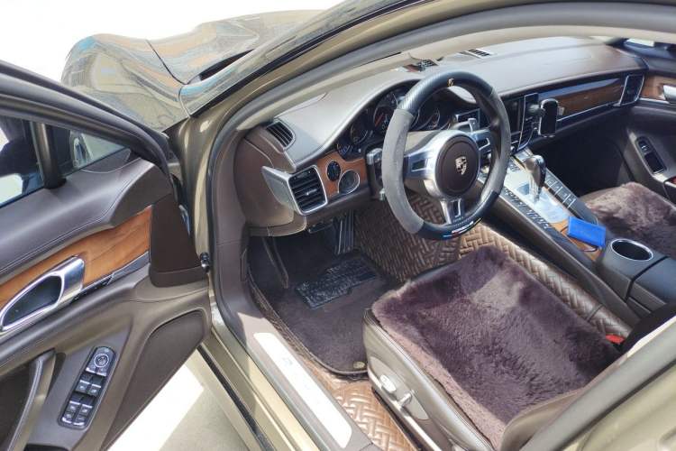 Used Porsche Panamera 2010 Panamera 3.6L Driver Seat