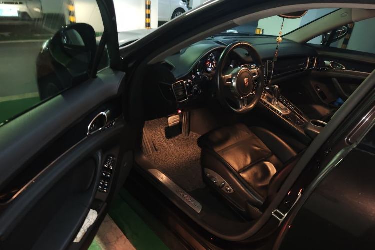 Used Porsche Panamera 2010 Panamera 3.6L Driver Seat