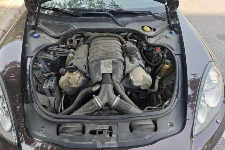 Used Porsche Panamera 2010 Panamera 3.6L Engine Bay