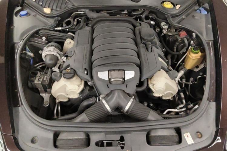 Used Porsche Panamera  Engine Bay