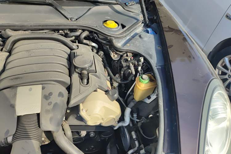 Used Porsche Panamera 2010 Panamera 4 3.6L Engine Bay Left