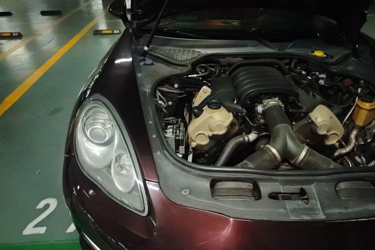Used Porsche Panamera 2010 Panamera 4 3.6L Engine Bay Right