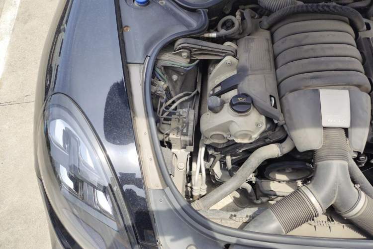 Used Porsche Panamera 2010 Panamera 3.6L Engine Bay Right