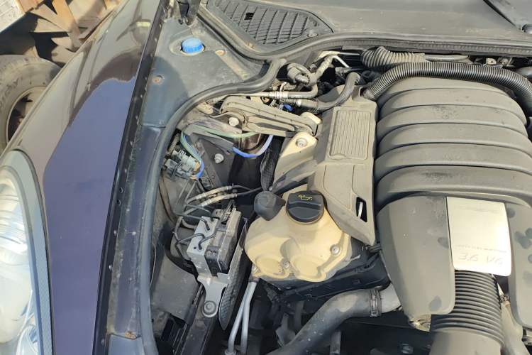 Used Porsche Panamera 2010 Panamera 4 3.6L Engine Bay Right